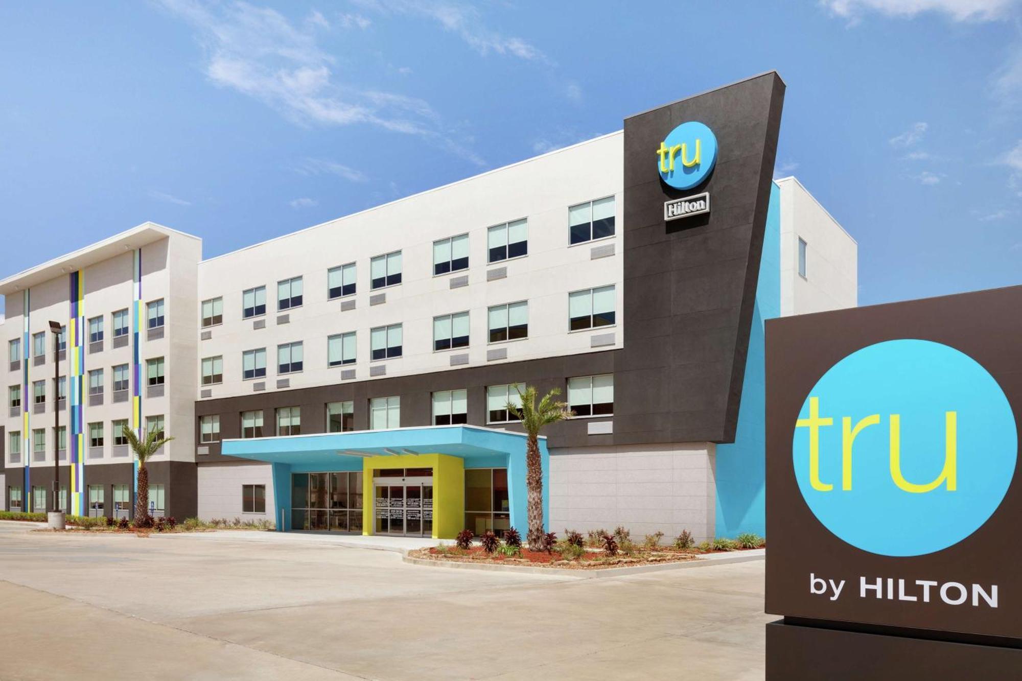 Tru By Hilton Lake Charles Bagian luar foto